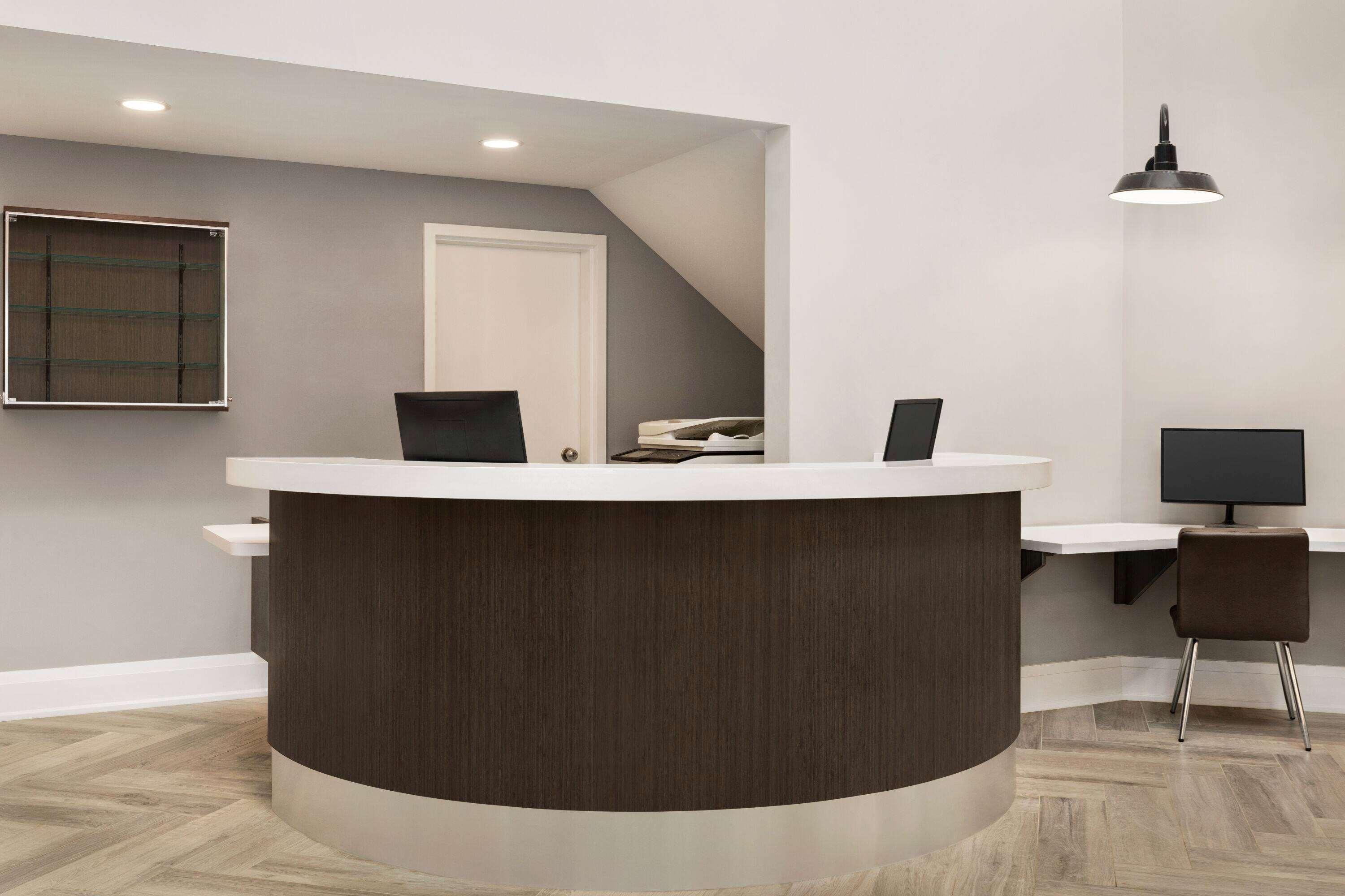 Travelodge By Wyndham Тимминс Экстерьер фото